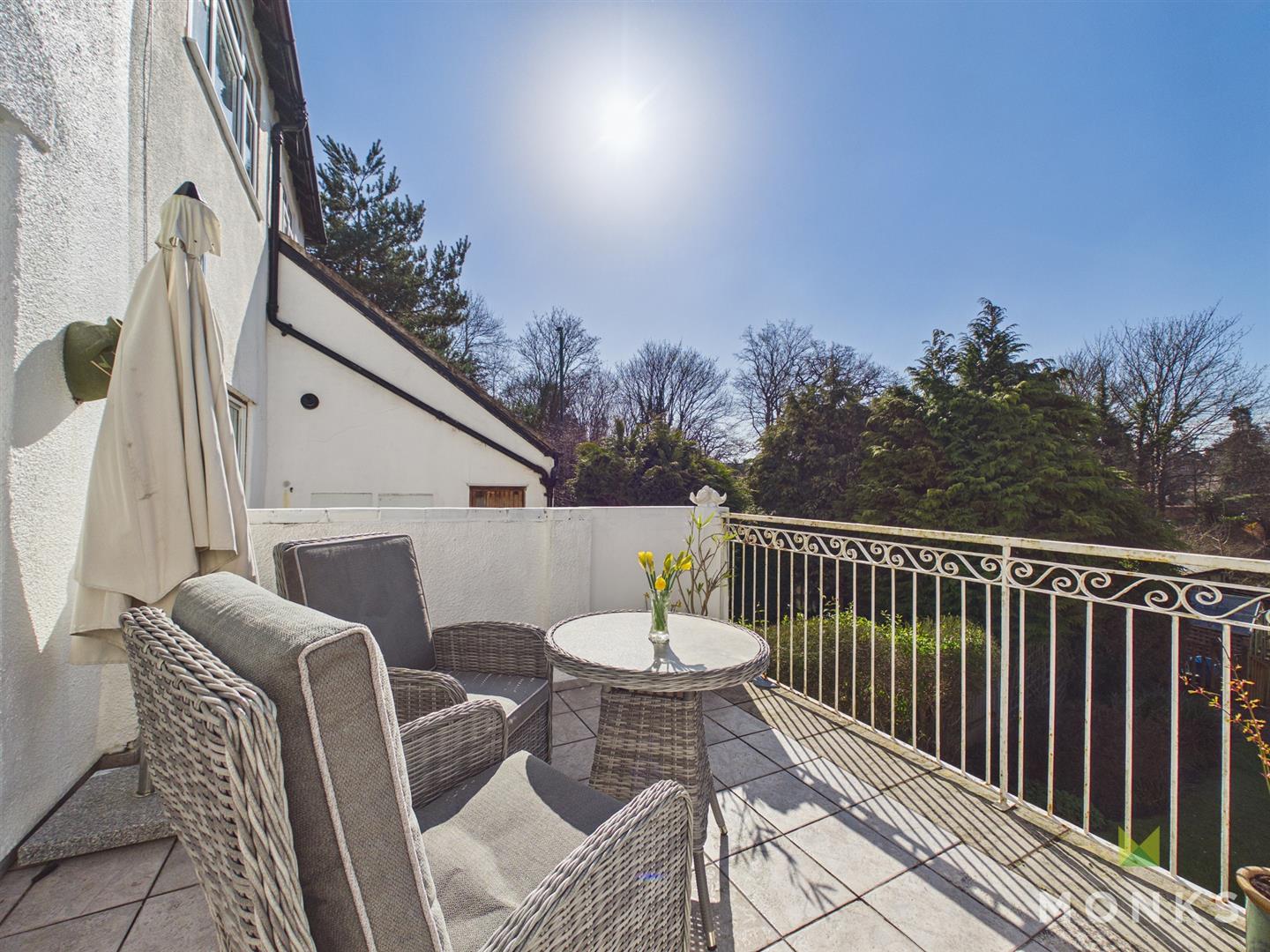 3 Oakfield Road, Shrewsbury, SY3 8AA For Sale